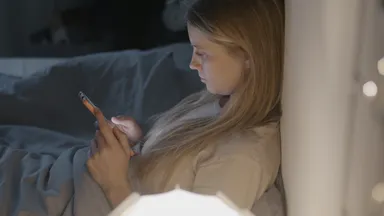Social minderen in opkomst: 'Ik zie jongeren met schermtijd van 18 uur'