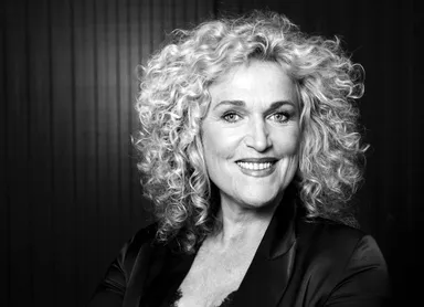 Mirjam Kaijer strijdt voor vrouwen met onverklaarbare gezondheidsklachten: 'Er is een groot kennishiaat in de zorg'