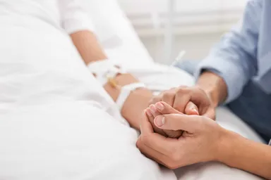 Psycholoog Manu Keirse: 'Zo neem je goed afscheid van de mensen om je heen'