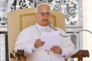 Paus fel over oorlog en Trump: 'Goed dat hij zijn mond opendoet'