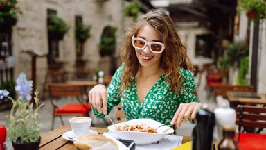 Recordaantal singles op komst: inspiratie om alleen de zomer door te komen