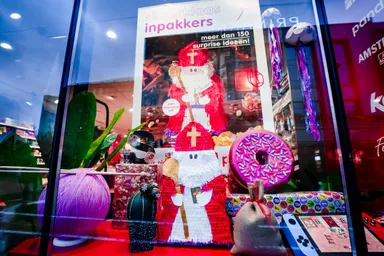 Sinterklaas verdwijnt uit de winkelstraat: 'Dood-  en doodzonde'