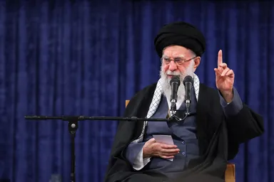 Shermin Amiri vluchtte voor gedode Ayatollah Khamenei: 'Trauma van hele generatie'