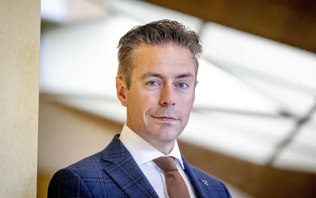 'Het zou mooi zijn als we meer kinderen krijgen', zegt Chris Stoffer van de SGP.