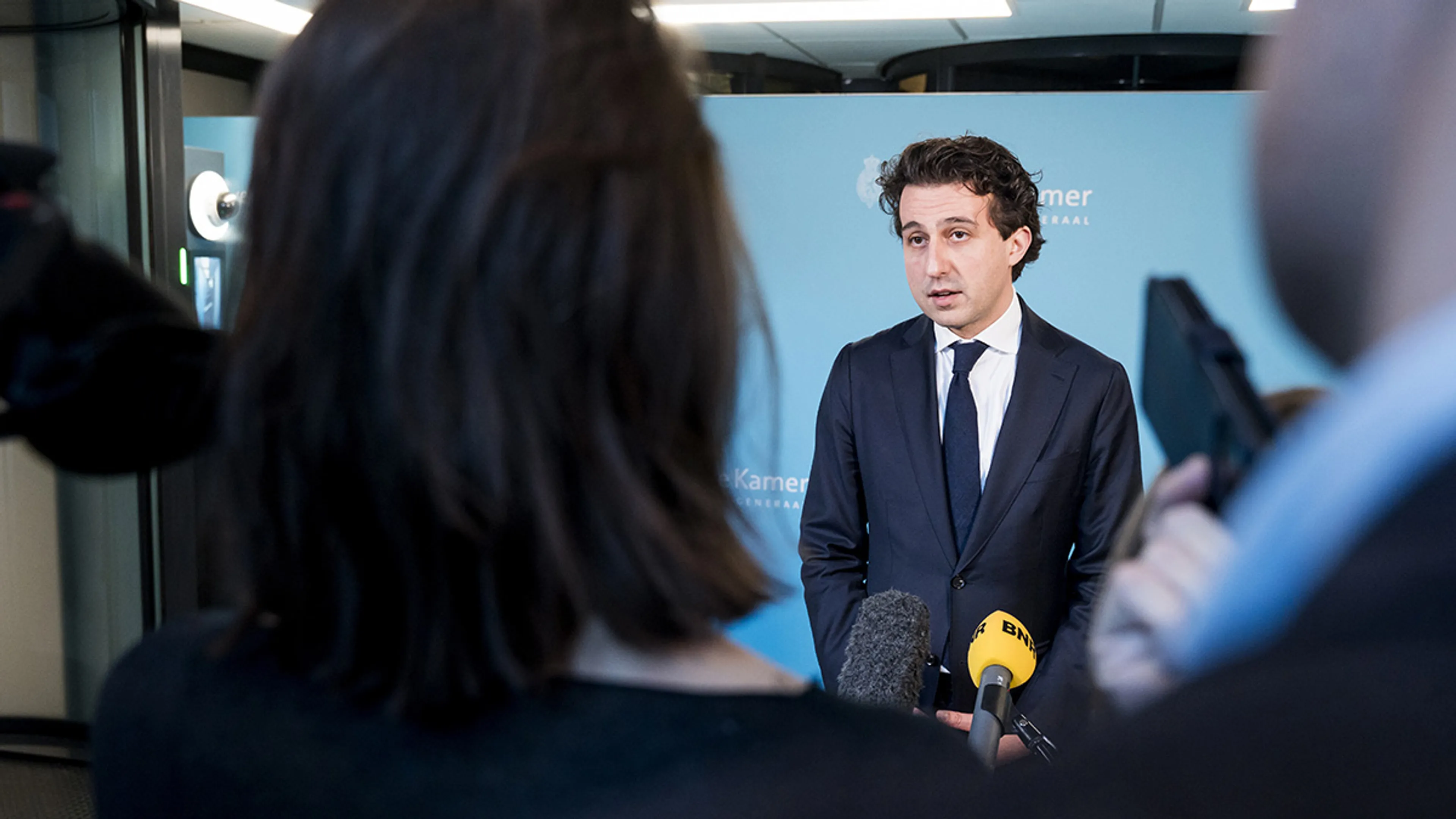 In zijn rol kan GroenLinks-PvdA-leider Jesse Klaver het minderheidskabinet totaal kidnappen, zegt voormalig spindoctor Julia Wouters