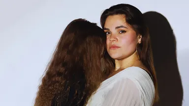 Moraya over haar moeilijke moederband en jeugdzorg: 'Ik wil haar horen zeggen dat ze van me houdt'