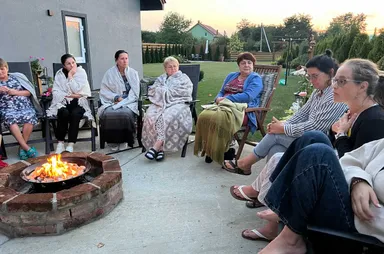 Dianne organiseert retreats voor Oekraïense oorlogsweduwen: 'Deze vrouwen krijgen zelfs nare opmerkingen naar hun hoofd'