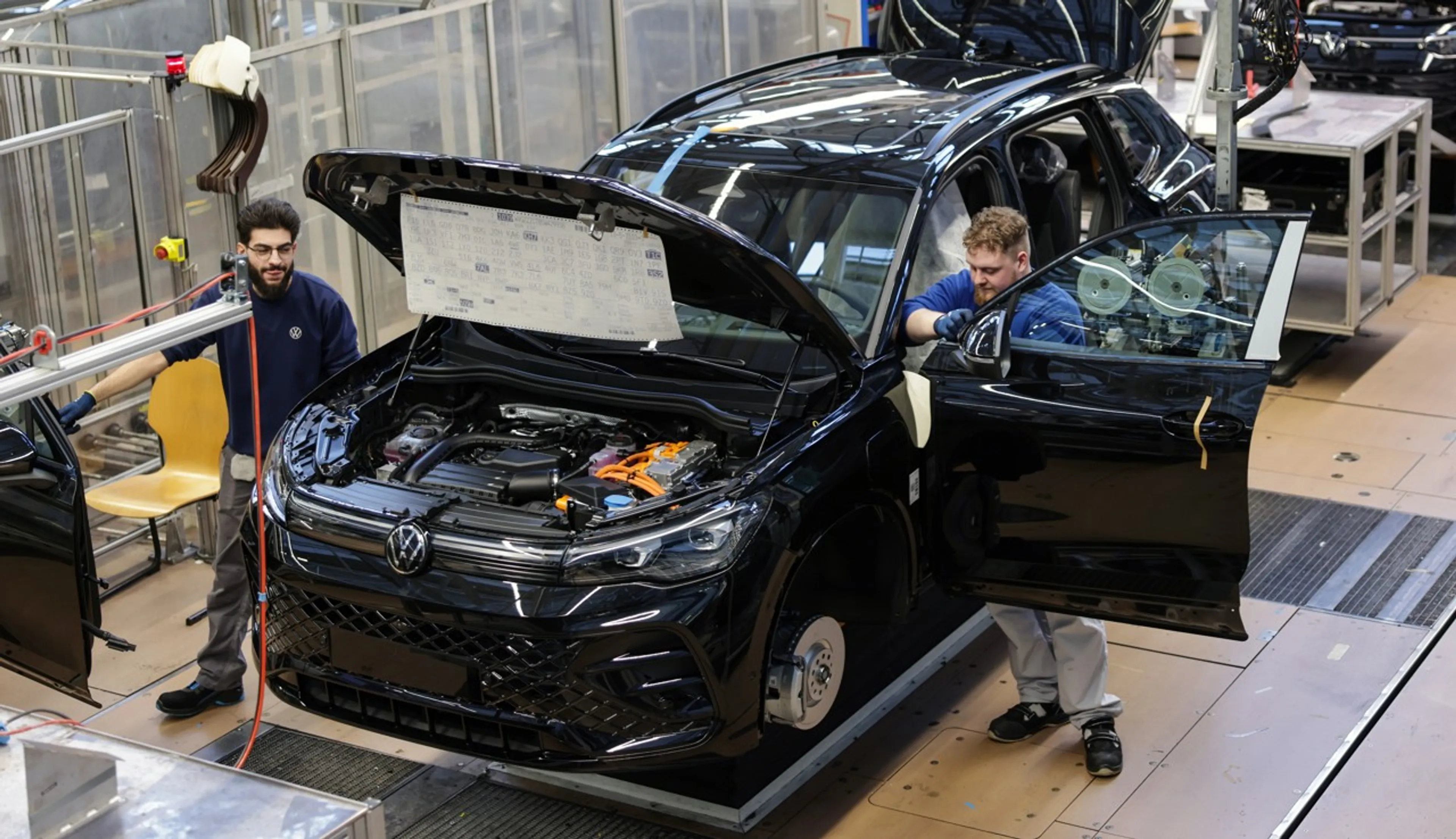 Wopke Hoekstra wil het geplande verbod op nieuwe benzine- en dieselauto’s afzwakken