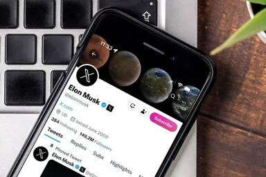 Multimiljardair Elon Musk haalt uit naar Europese politiek: ‘Hij heeft te veel macht’