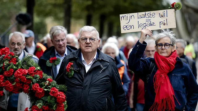Coöperatie Laatste Wil stelt zelfdodingskraag voor, is dat juridisch houdbaar?.