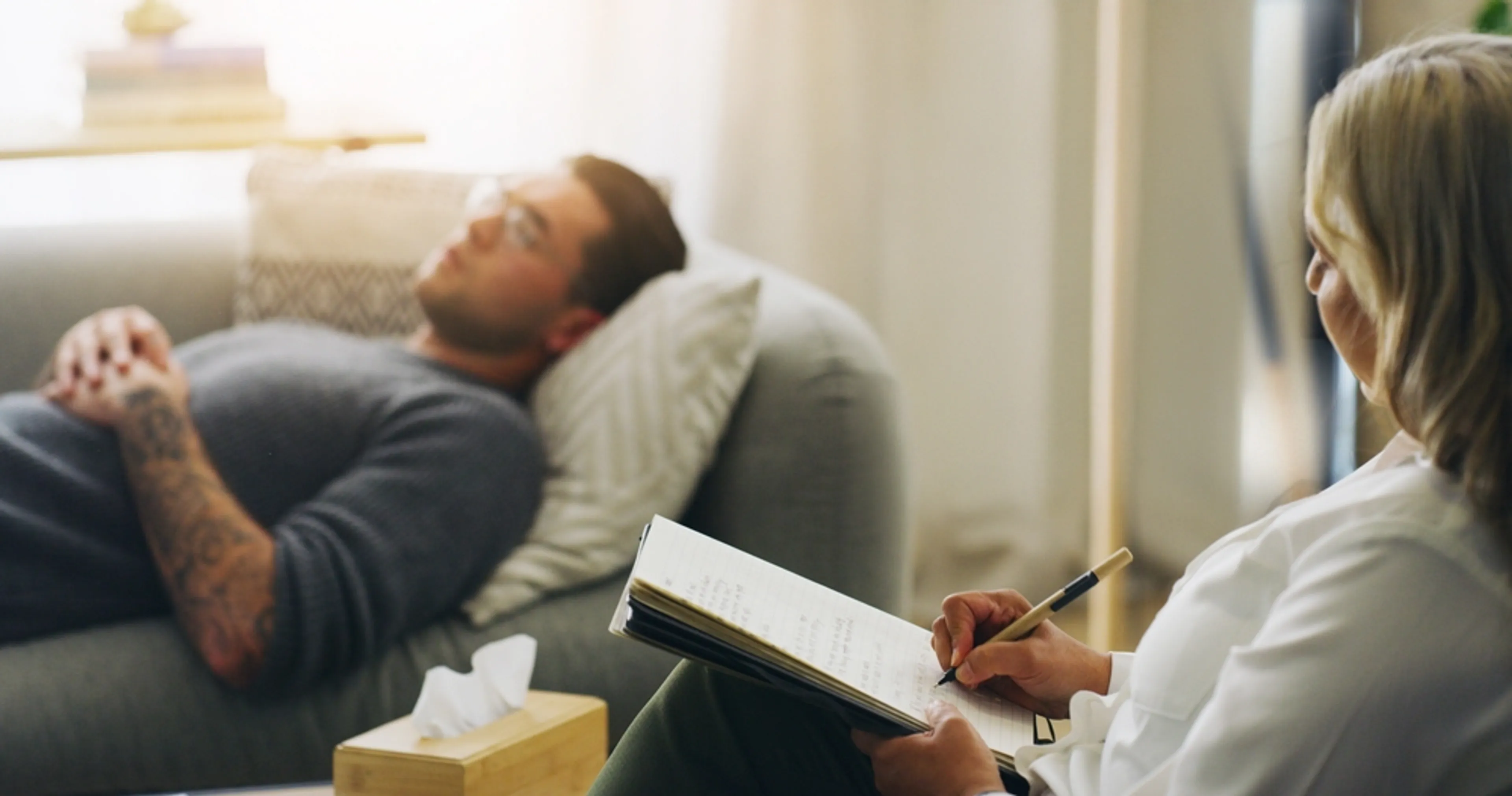 Is de psychiater de dominee van nu? 'Te zware last op hun schouders'