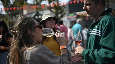 Ben jij verslaafd aan alcohol? 'Als minderen niet lukt, is dat een serieus signaal'