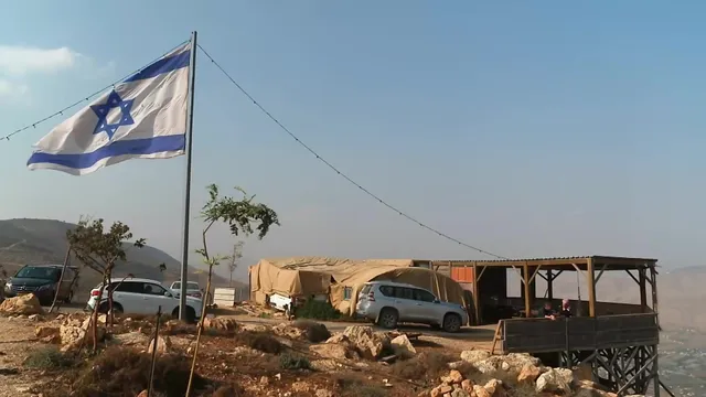 'Het is de Israëlische bezetting die ons het leven onmogelijk maakt', zeggen Palestijnse christenen, kolonisten, Westelijke Jordaanoever.