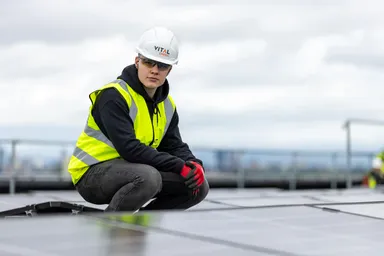 'Het blijft rendabel om zonnepanelen te kopen, ook zonder salderingsregeling', zegt professor