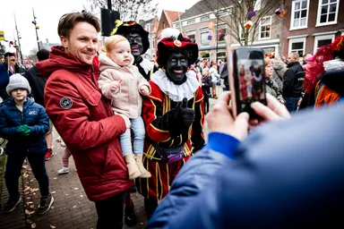 'Roetveegpiet is een kleine moeite', vindt Gert-Jan Segers