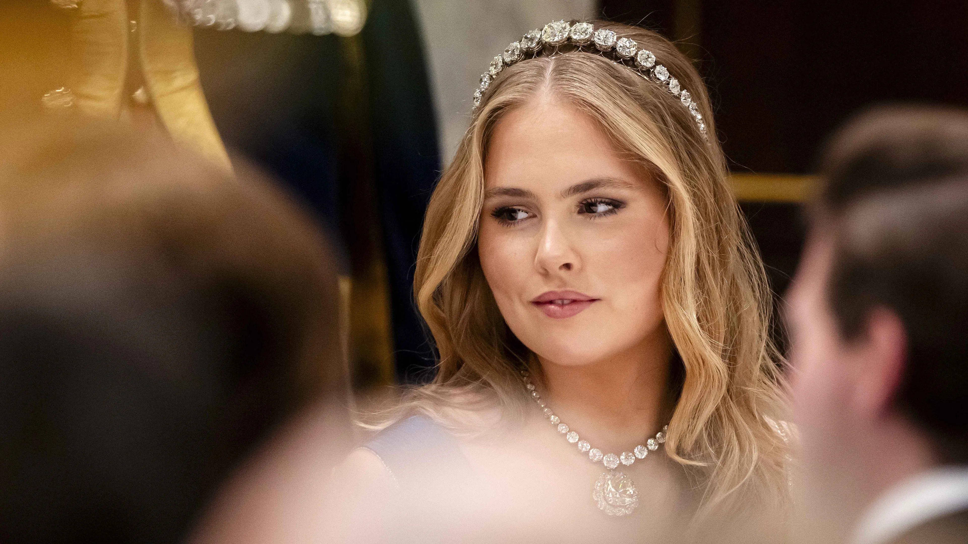 Vertrouwen in koningshuis groeit weer: zoeken we houvast in onrustige tijden?