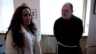 Kloosterbroeder redde Christina uit de gedwongen prostitutie: 'Mijn oom hield me gevangen'