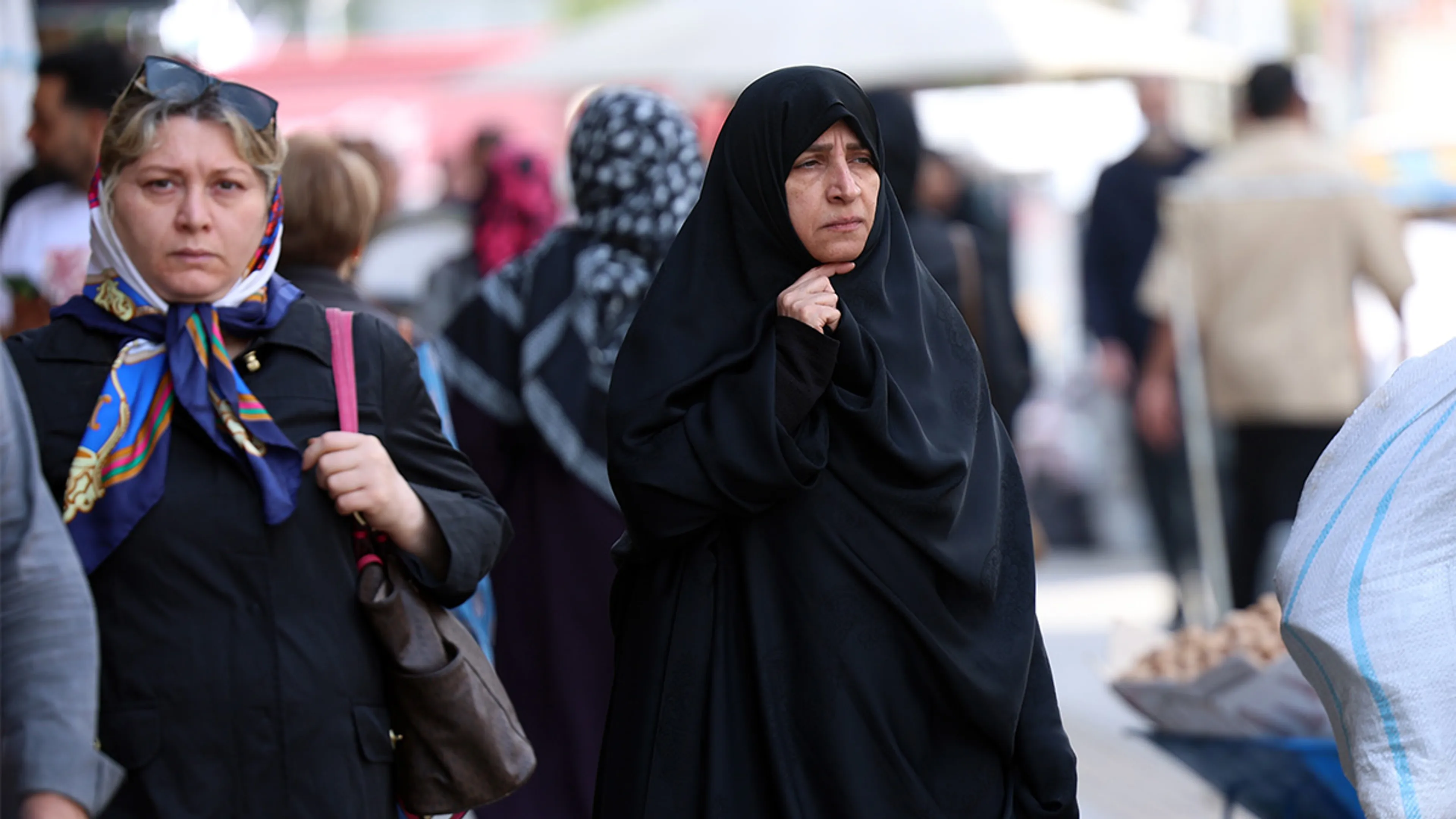 Waar gaat het naartoe voor de mensen in Iran? 'Elke dag worden jonge mensen van 20 of 21 opgehangen'