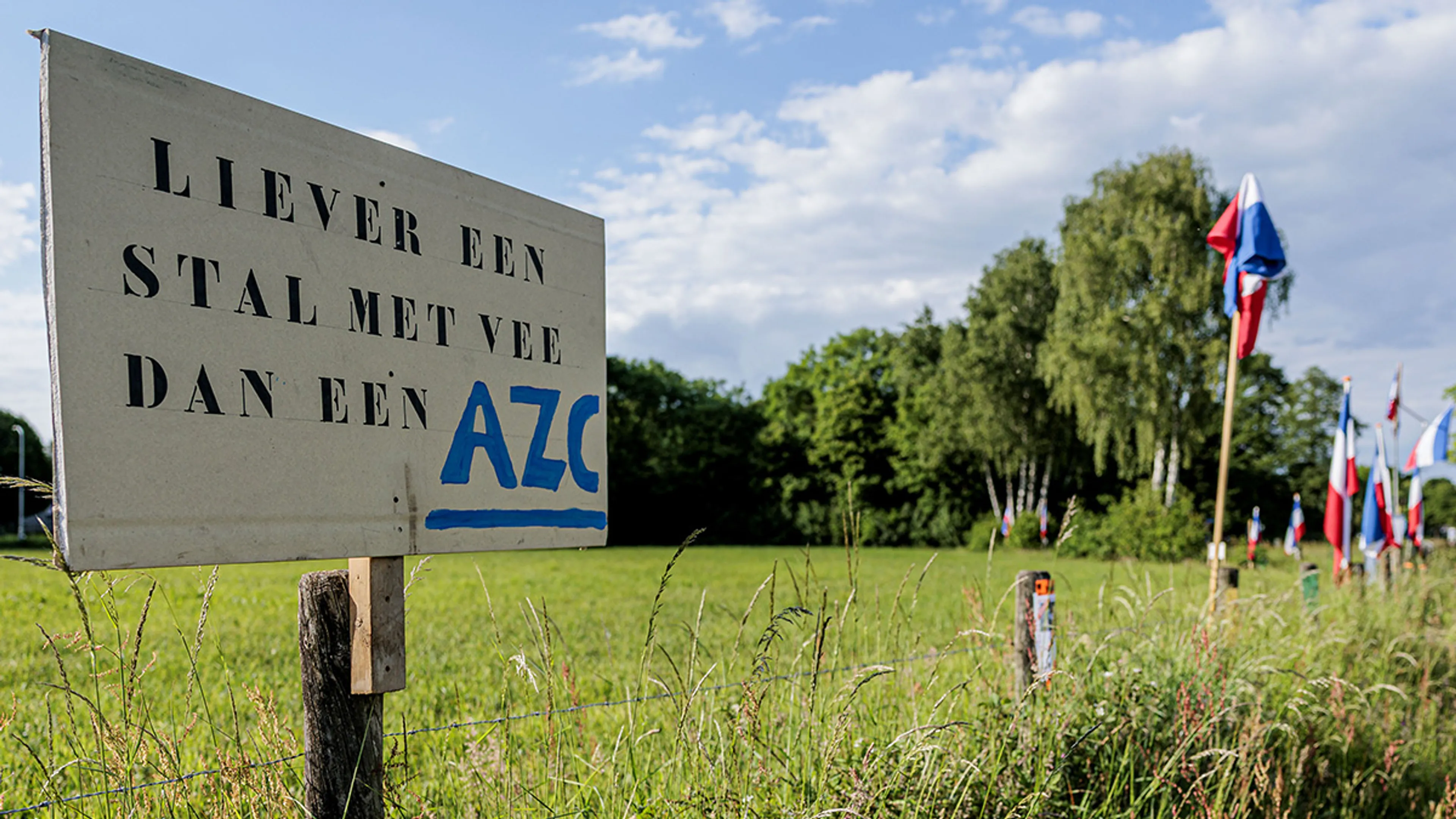 Waarom vangen weigergemeentes geen asielzoekers op?