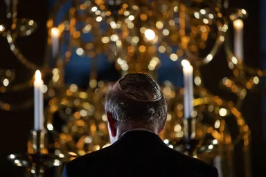 Moet de politiek meer doen tegen antisemitisme?