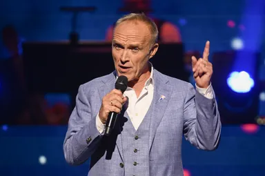 Bekende artiesten klonen met AI: is dat diefstal?