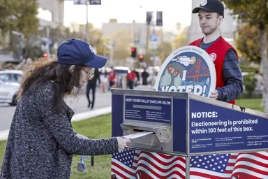 Waarom stemden zoveel mensen op Trump? 'Veel mensen zijn weggezet als dom'