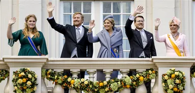 Wat kan de koning doen om armoede te bestrijden?