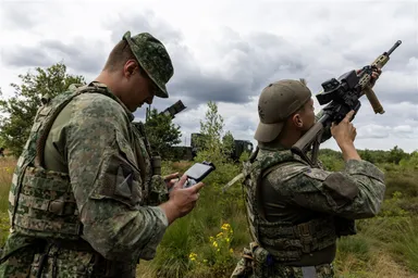 Gaat jouw verzekeraar weer investeren in de wapenindustrie?