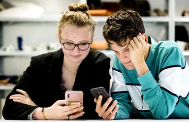 Hebben mbo'ers een mobieltjesverbod nodig?