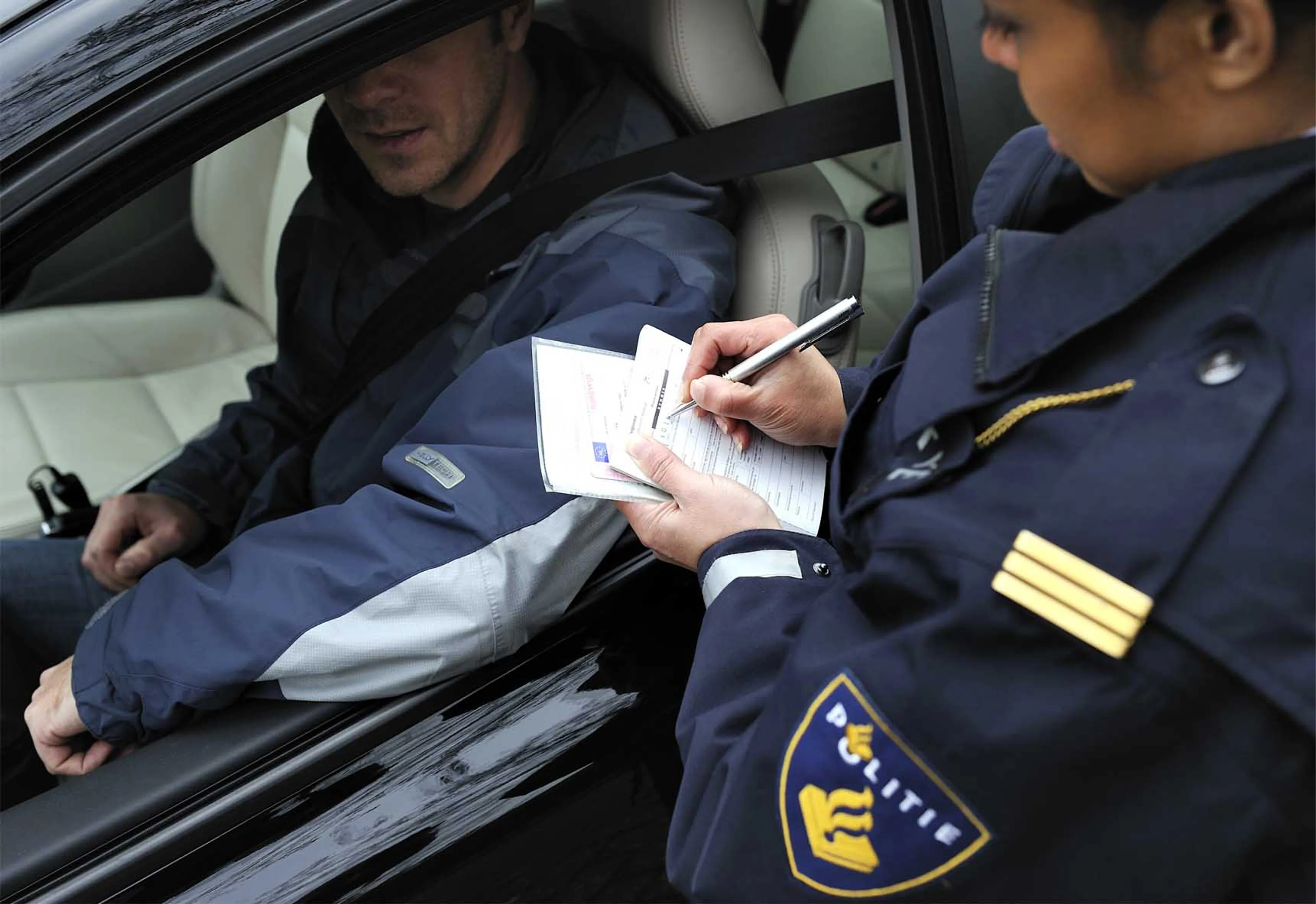 Zijn de verkeersboetes in Nederland te hoog?