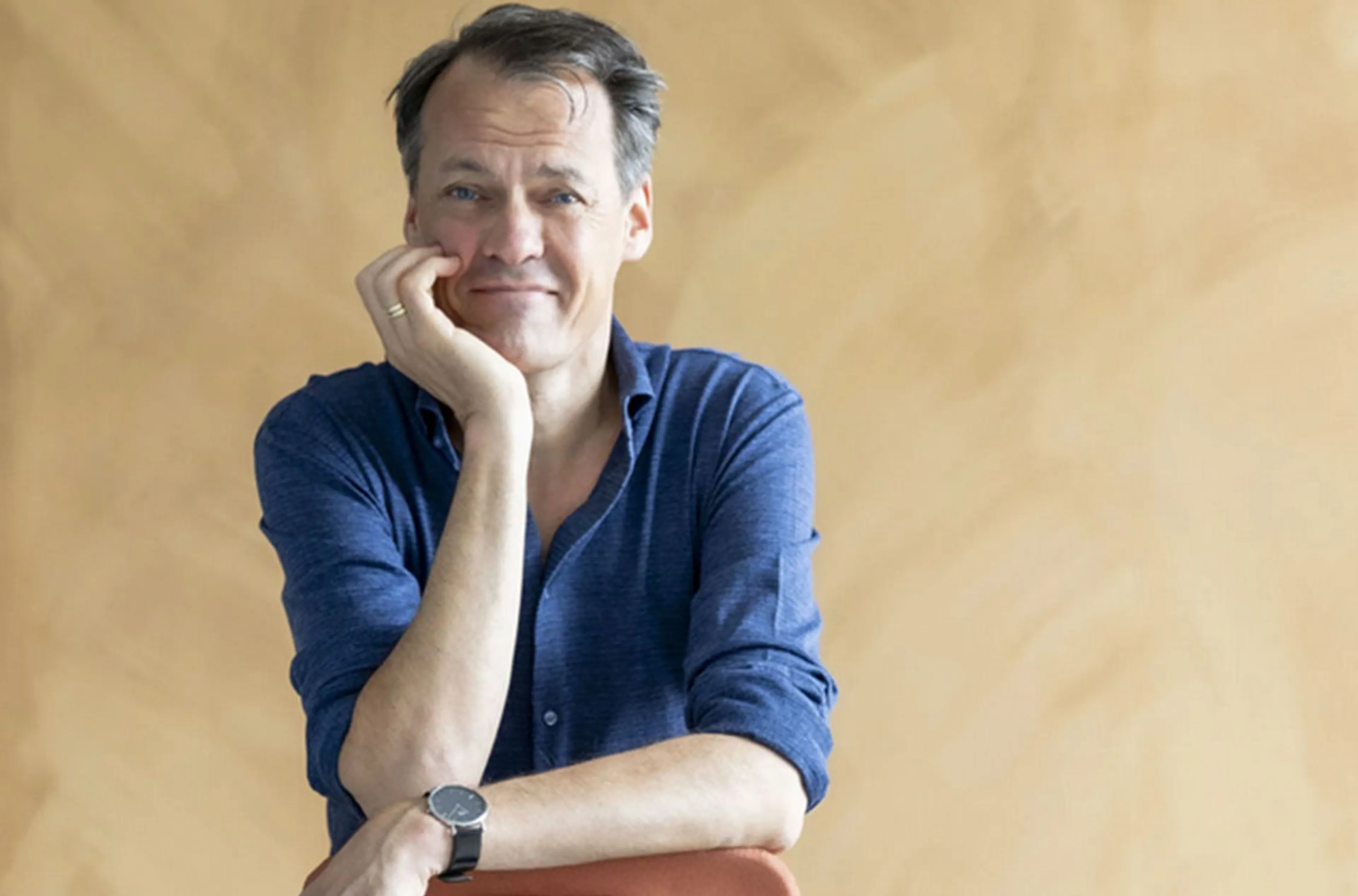 Column Tijs van den Brink: Moet ik dan toch katholiek worden?