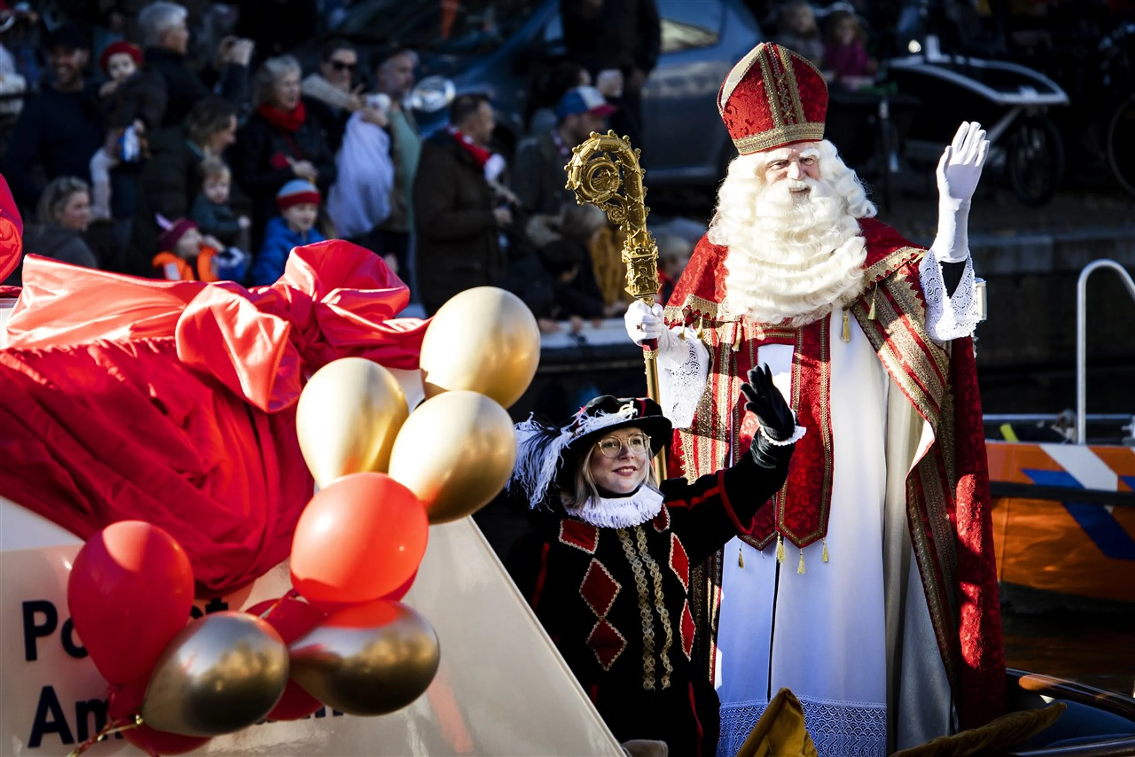 Heerlijke tradities of hopeloos ouderwets: is het tijd voor nieuwe feestdagen?