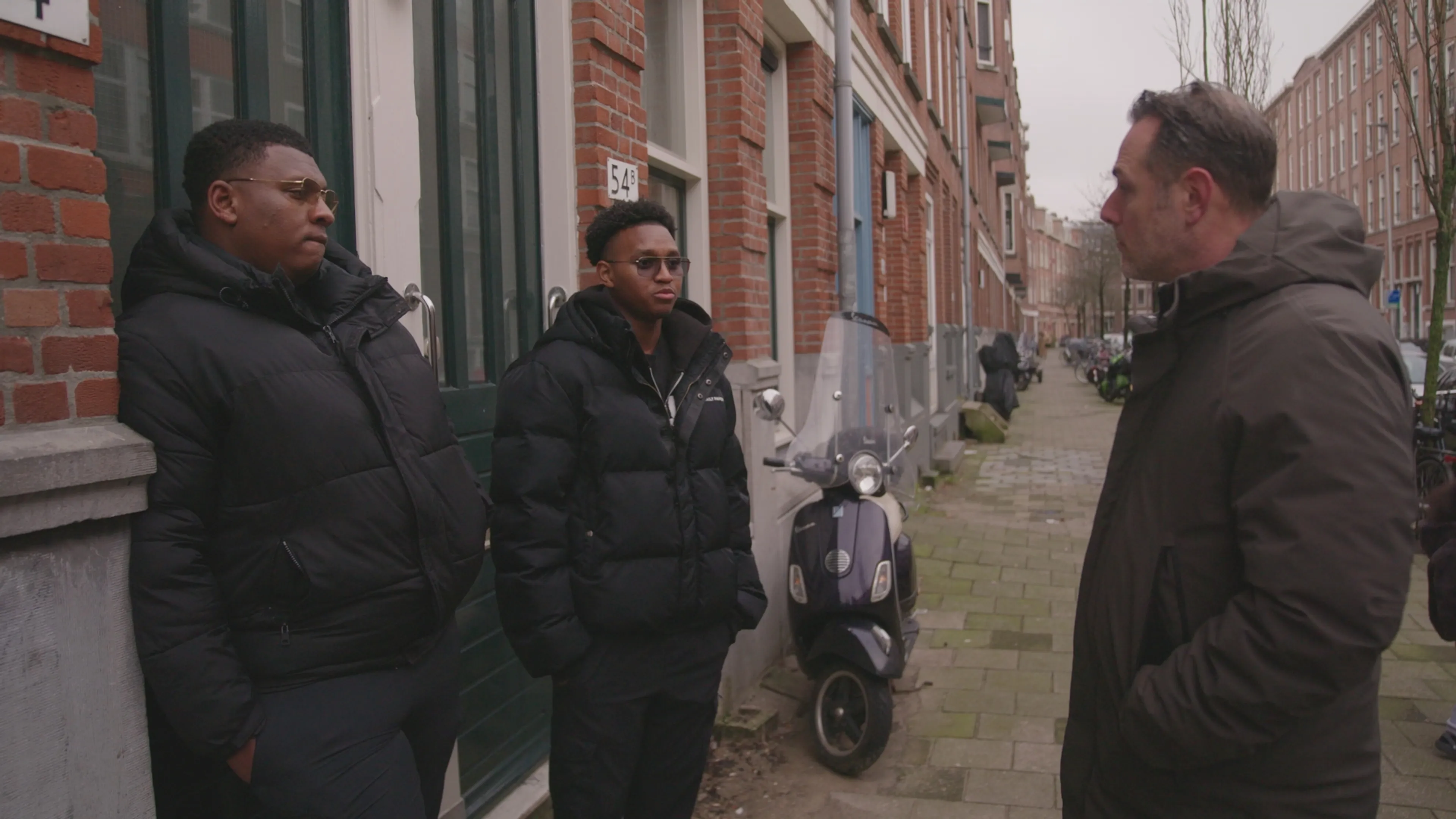 Voor kinderen van de toeslagenaffaire gaat leed door: 'Hoop dat overheid ziet hoeveel levens zijn verpest'