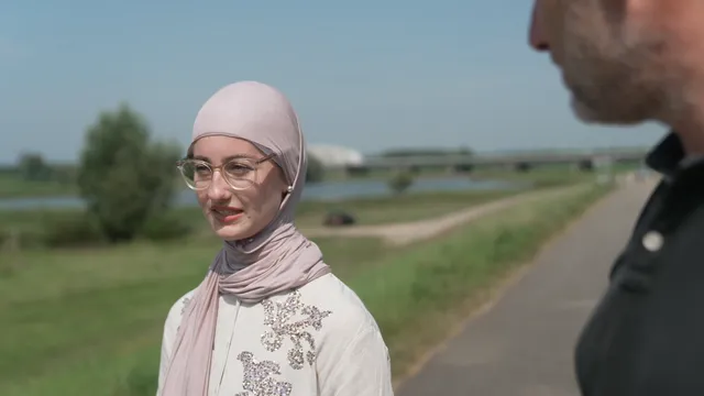 Laura bekeerde tot de islam.