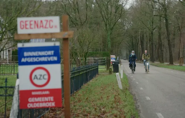 Bovendwarsweg Oldebroek, geen azc-bord (Dit is de Kwestie).